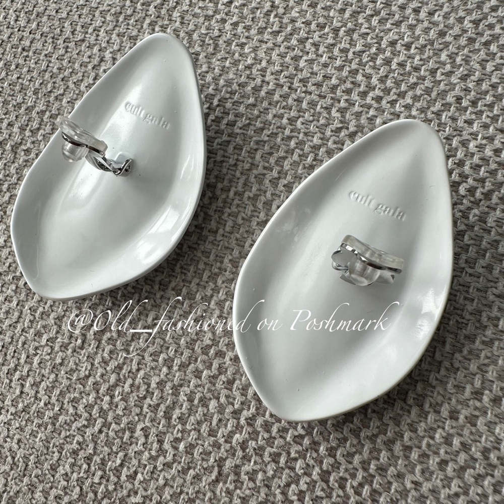 CULT GAIA Erin Clip On Earrings - Picture 10 of 10